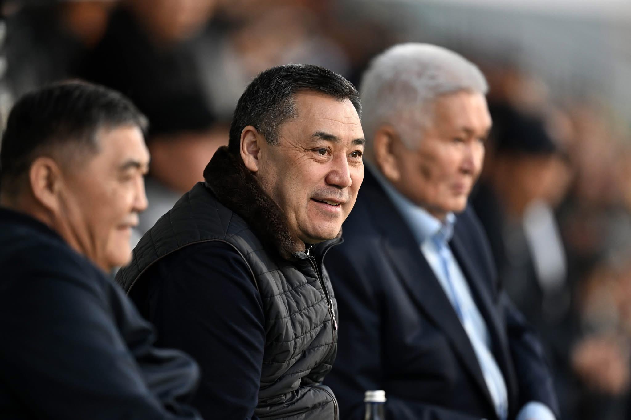 Садыр Жапаров: В стране&nbsp;идет восстановление и строительство 17 стадионов&nbsp;